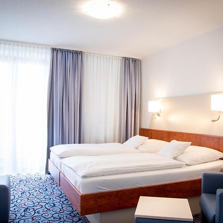Pfefferhoehe Hotel & Restaurant Alsfeld Exterior foto