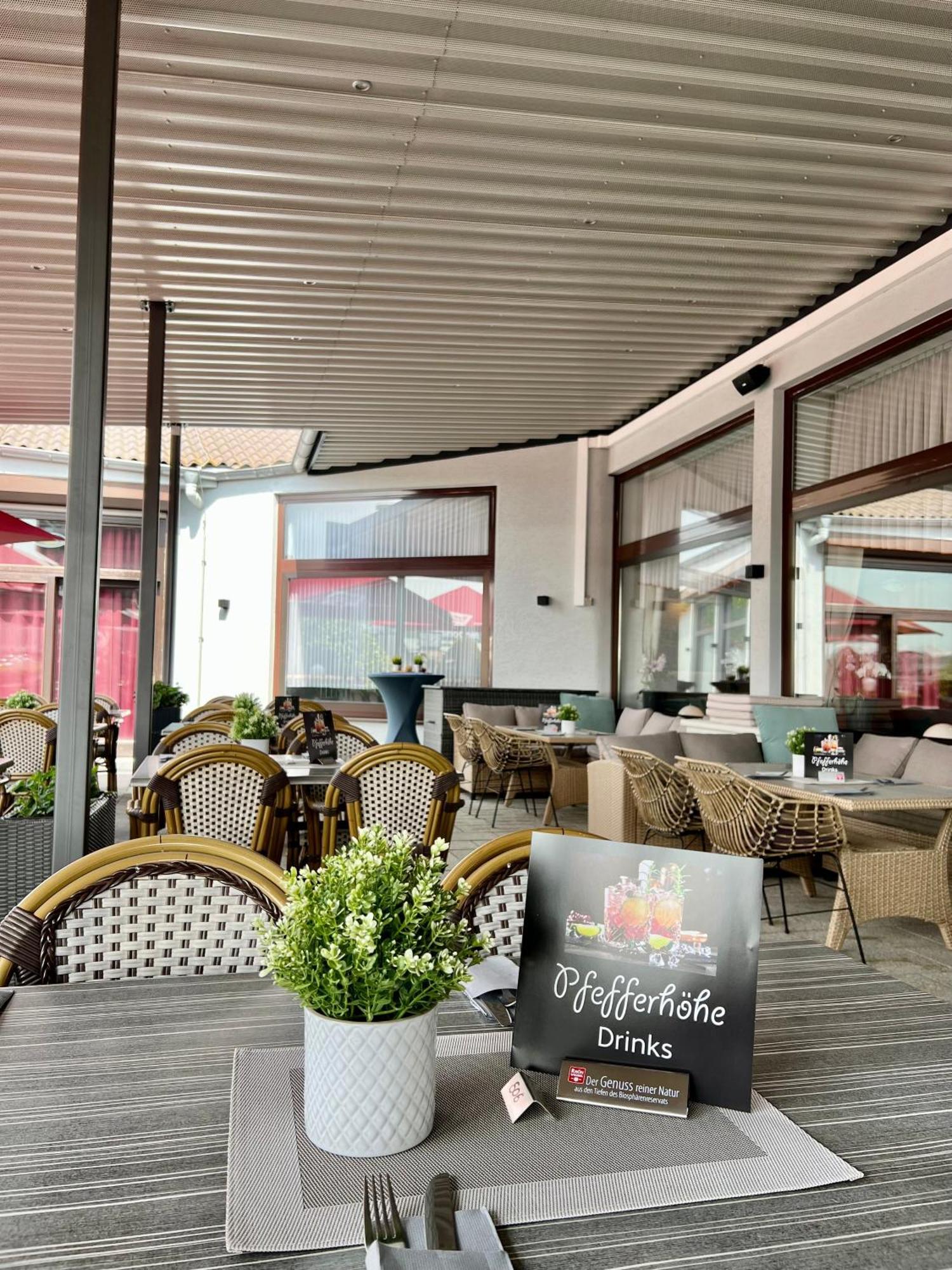 Pfefferhoehe Hotel & Restaurant Alsfeld Exterior foto