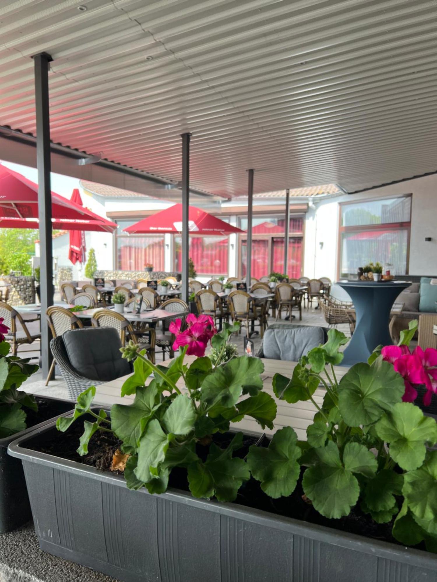 Pfefferhoehe Hotel & Restaurant Alsfeld Exterior foto